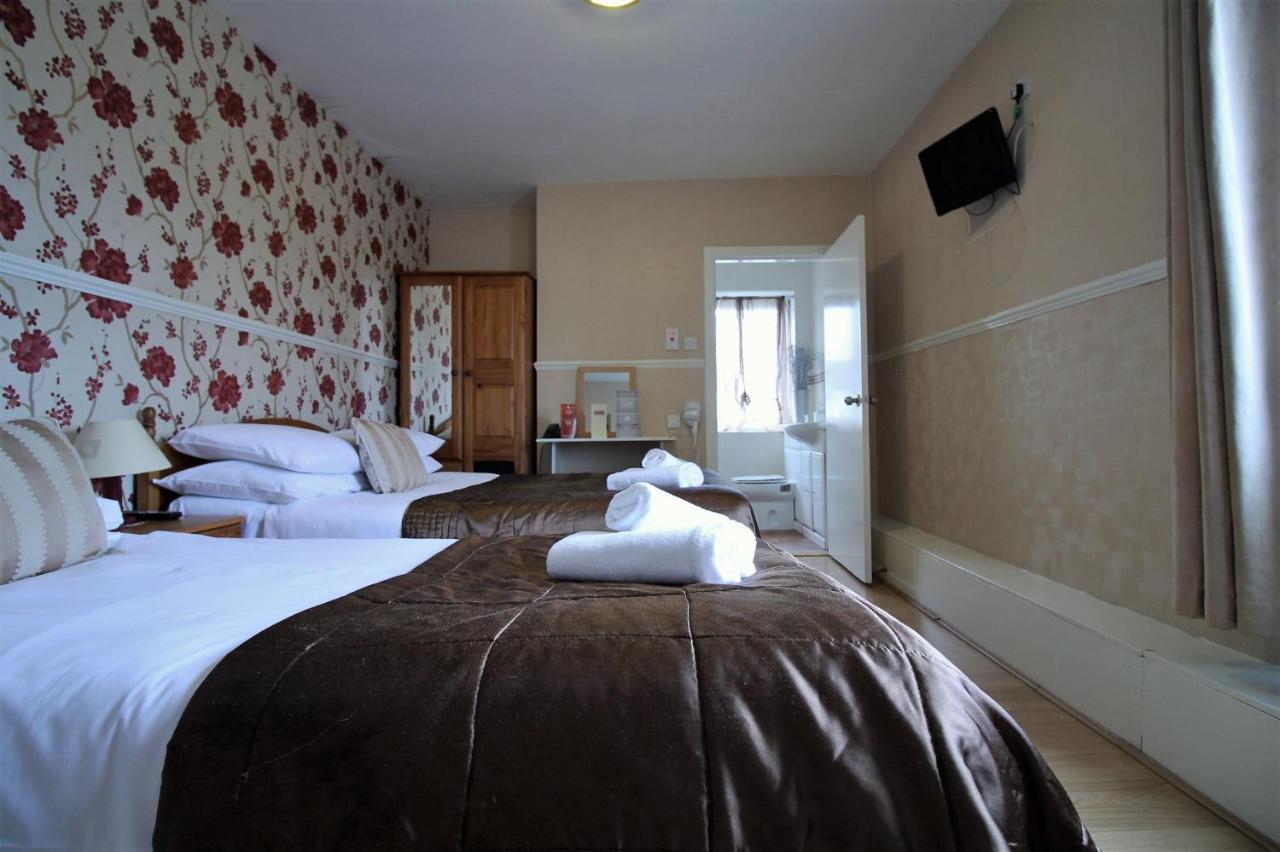 Hotel Fairway 3*